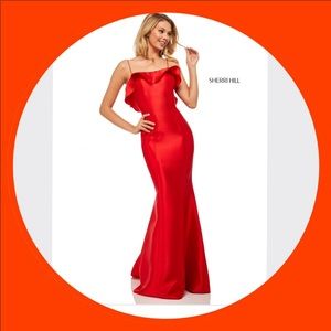 NWT Sherri Hill Formal Dress For Prom. Quinceanera Or Wedding SIZE 6